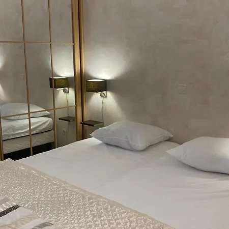 Climatise, Vue - 4 Pers. - Fr-1-798-73 *